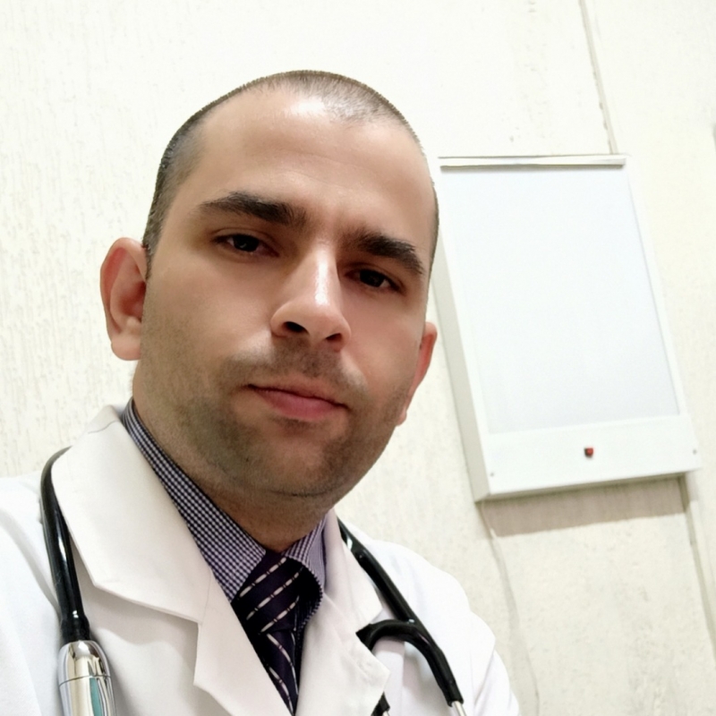 Doctor Especialista Willys García Ulloa