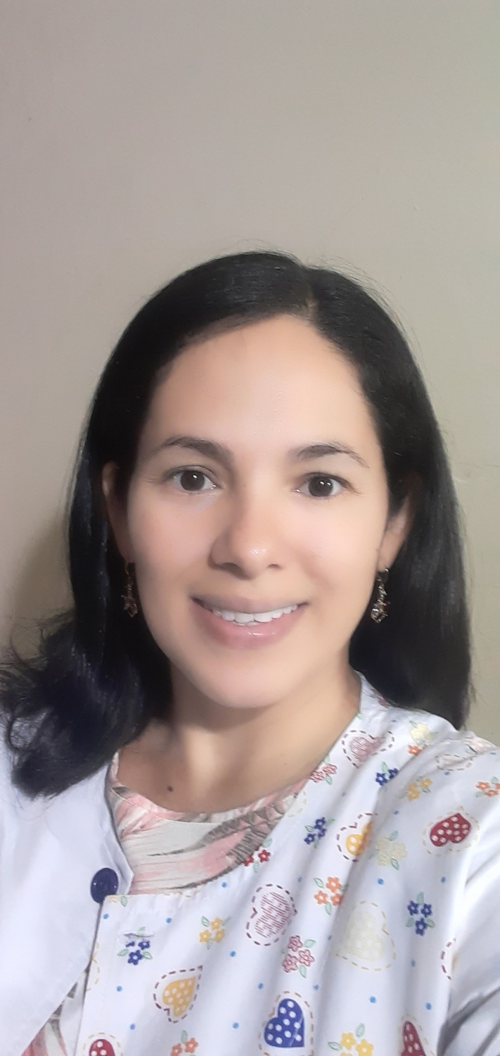 Doctora Especialista Cristal Maria Sanchez Melendez