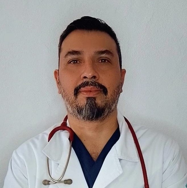 Doctor Especialista Mauricio Suastegui Dahdah