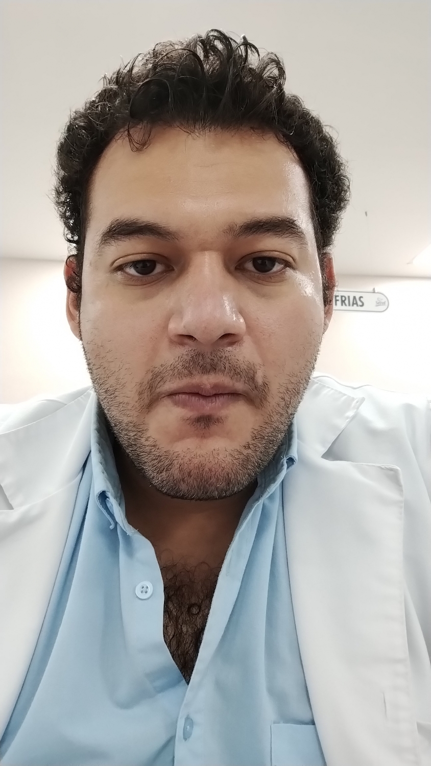 Doctor Especialista Leonel Pedro Roman Lopez