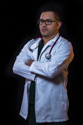 Doctor Especialista Edison González González