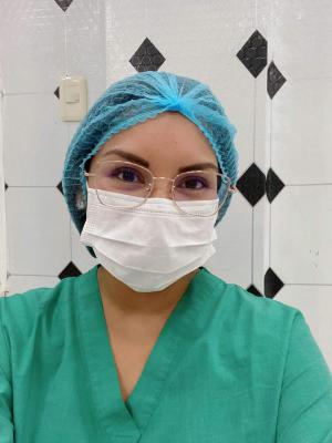 Doctora Especialista Indira Veronica Siles Villasante