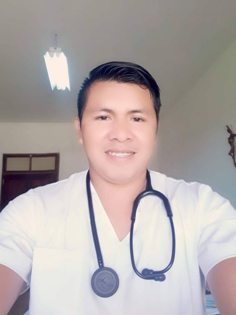 Doctor Especialista Saul Flores Abrego